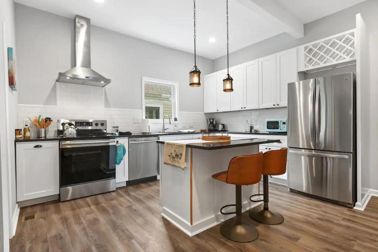 Recently Renovated Chic Durham Farmhouse Esterno foto